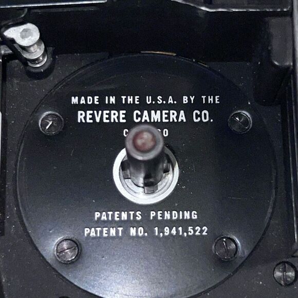 1950s Revere Eight Model 50 Super8 8MM Wind Driven Camera - Picture 9 of 12